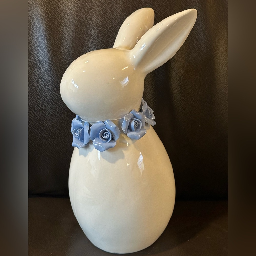 Cupcakes and Cashmere Porcelain Spring Bunny with Blue Roses Easter Spring NWT
